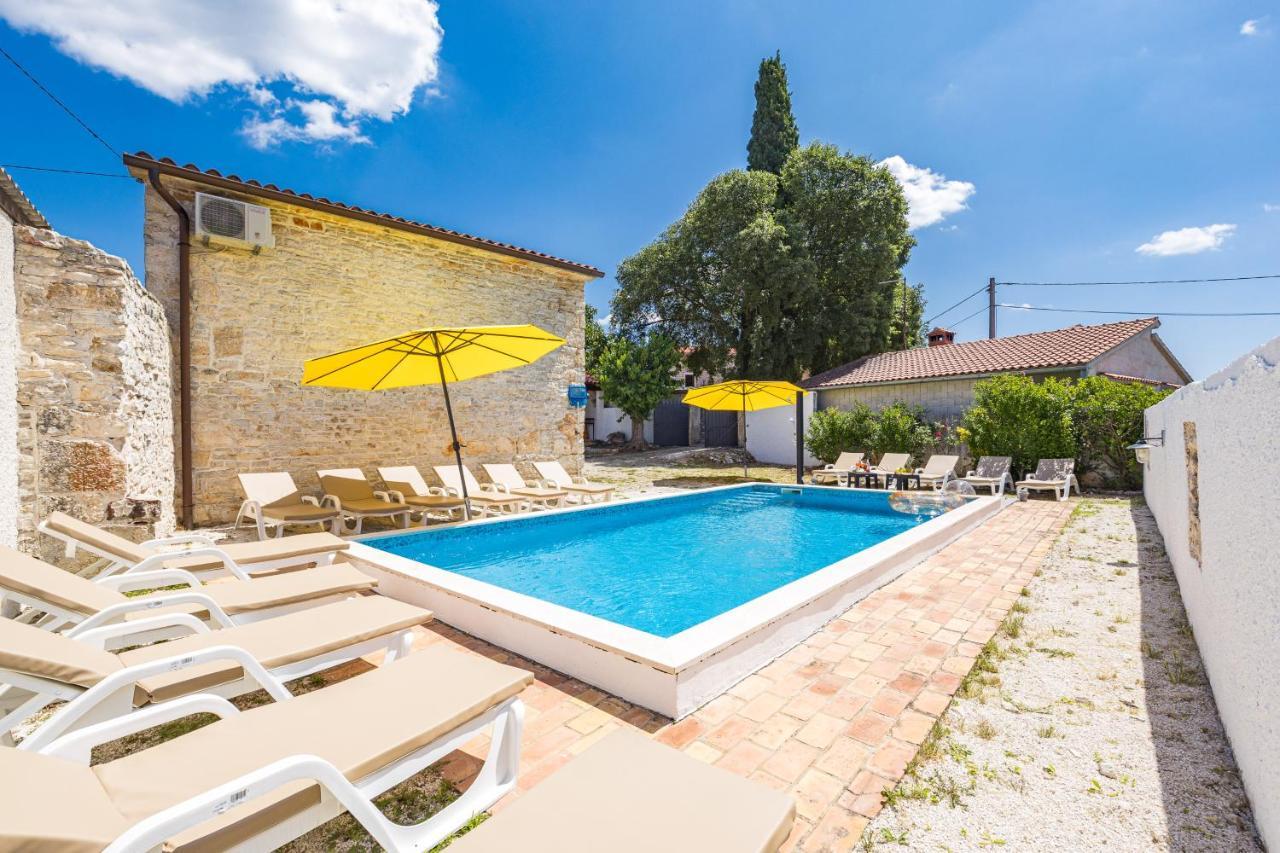 Villa Laura - Orihi Barban Zewnętrze zdjęcie