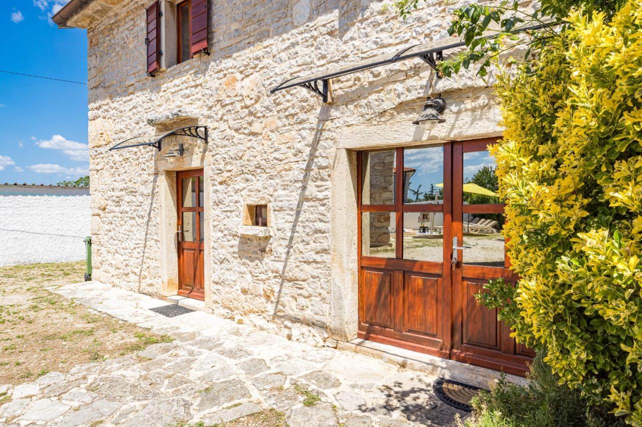 Villa Laura - Orihi Barban Zewnętrze zdjęcie
